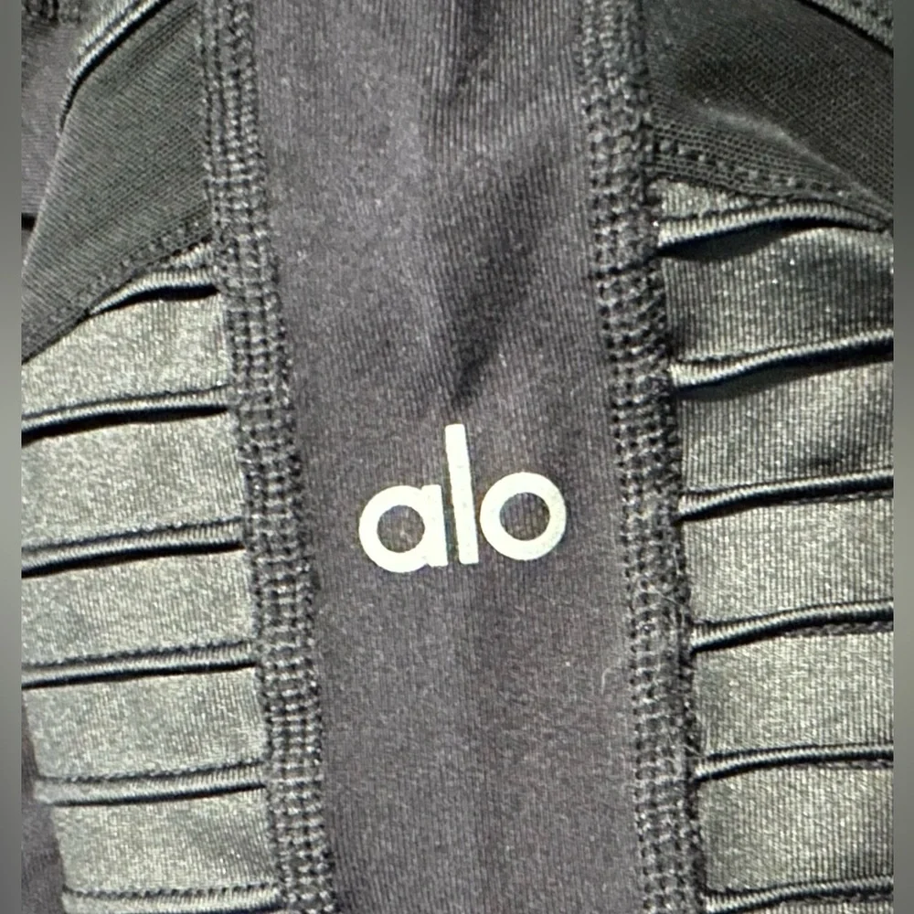 7/8 High-Waist Moto Legging - Picture 7 of 8